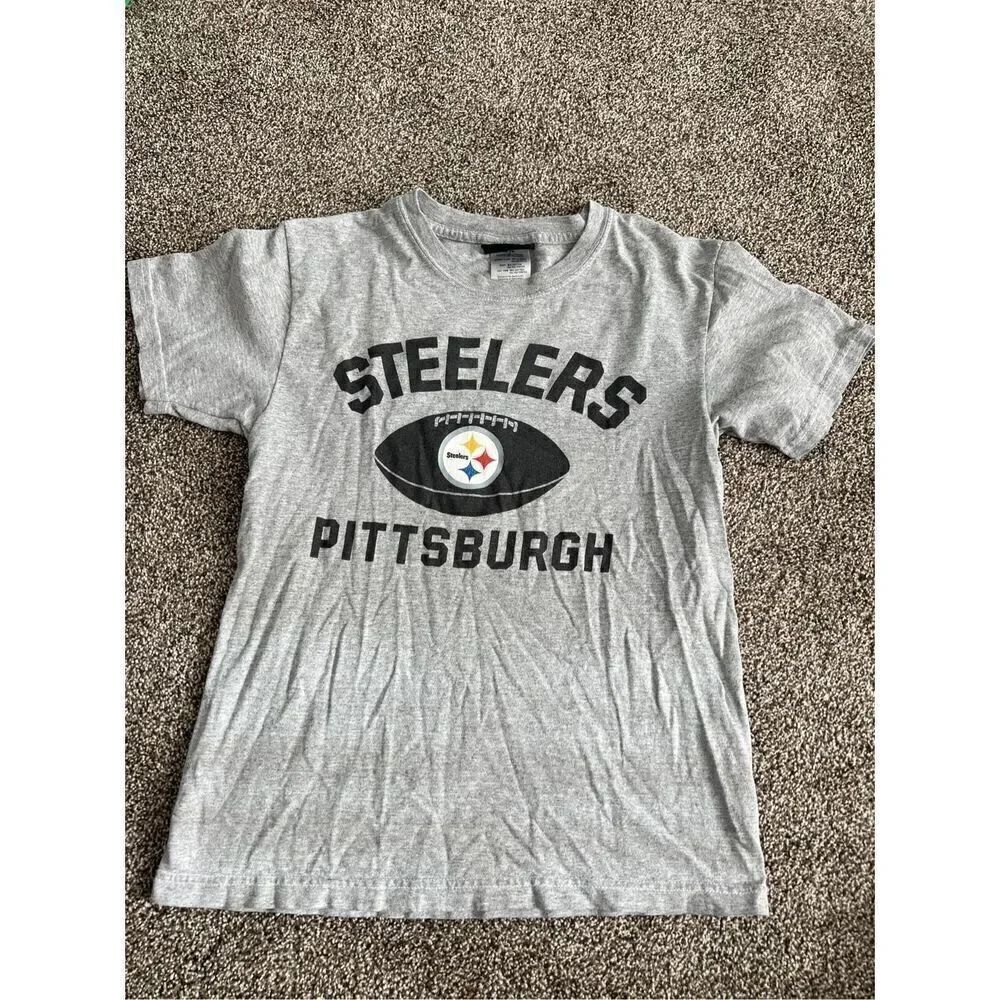 Reebok Pittsburgh Steelers youth medium tshirt